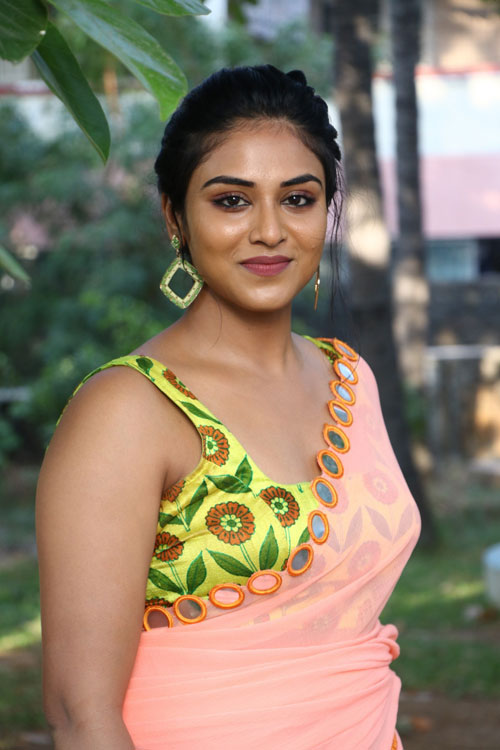 Actress Indhuja