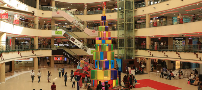 This Christmas Celebrate Art at Express Avenue